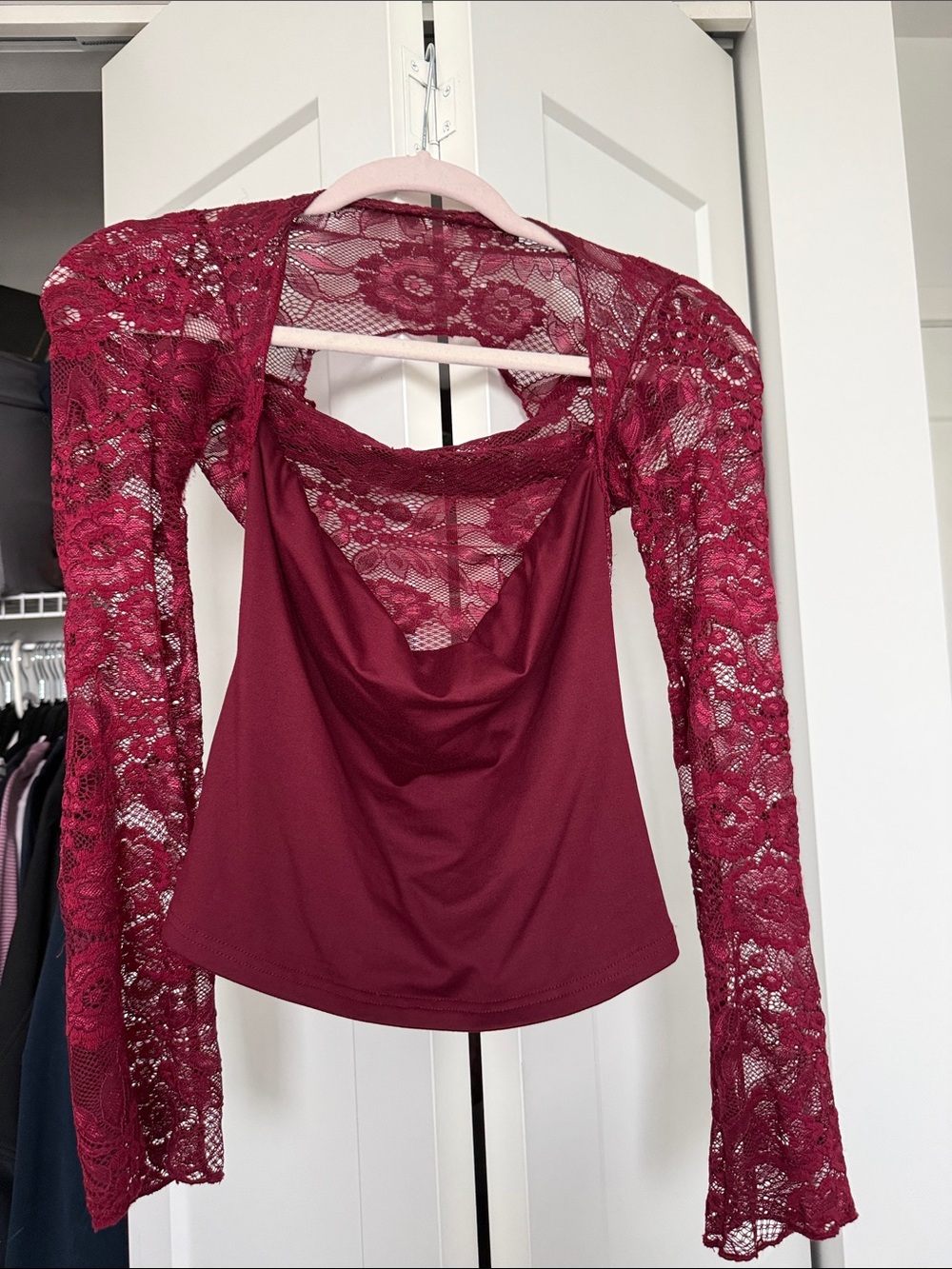 Women’s Lace Sleeve Cowl Neck Tank Top - Burgundy